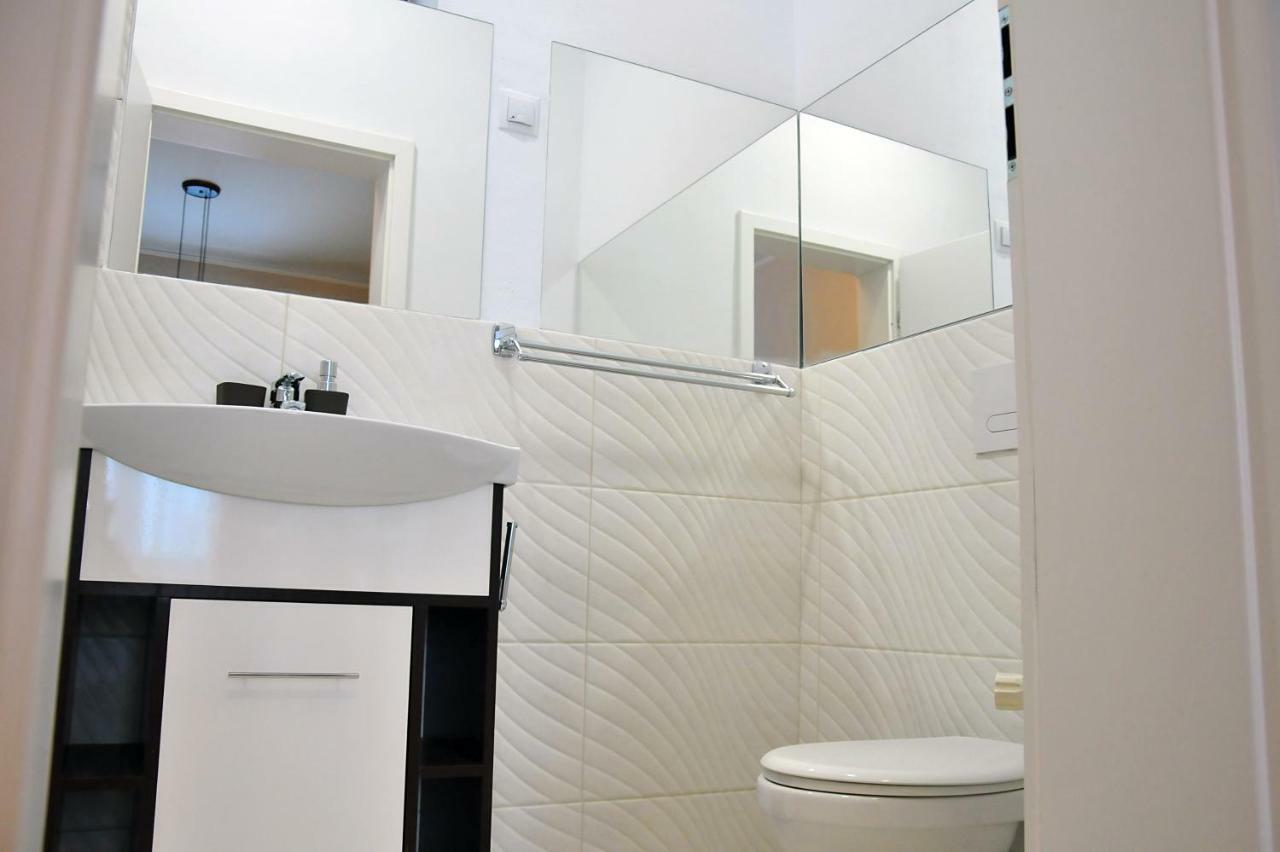 Ronis Apartments Sibiu Extérieur photo